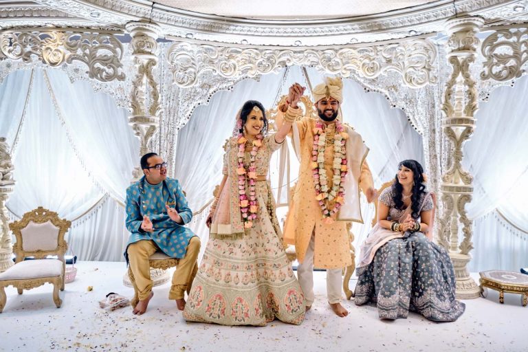 Traditional Hindu Wedding Photographer | Ravi and Jenika